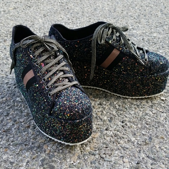 Last Size 6**🖤Blk Encructed Glitter Flatform - Picture 4 of 8